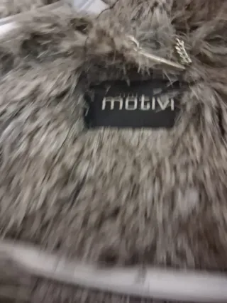 Cappotto Motivi verde oliva con pelliccia