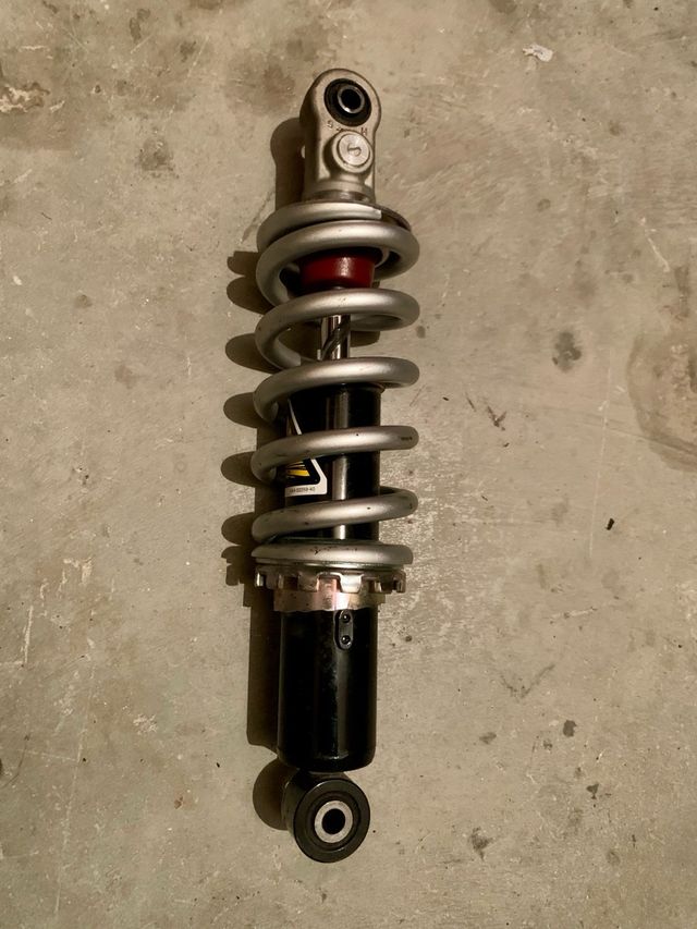 Amortiguador Yamaha MT 09