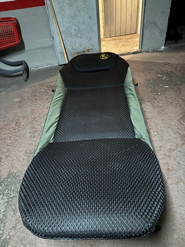 Cama Carpfishing Barracuda 8 patas