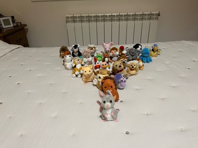 Lote de 29 peluches miniatura