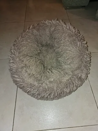 Cama para perro pequeño mullida