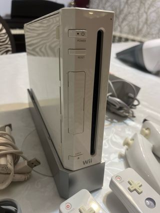 Consola Nintendo Wii Blanca + Accesorios