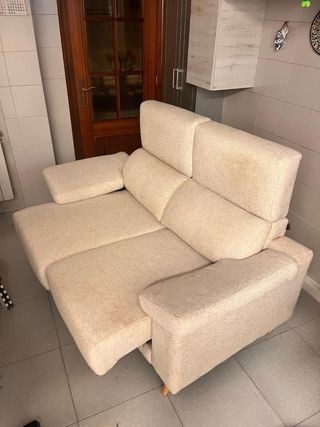 Sofá de 2 plazas beige