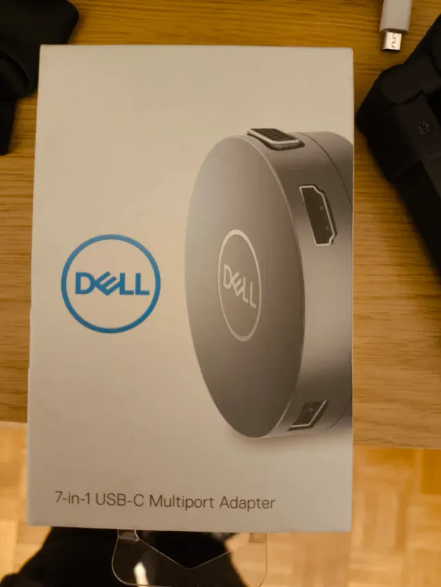 Adaptador Dell 7 en 1 USB-C Multiport