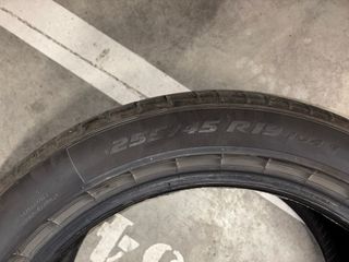 Neumático Pirelli P Zero 255/45 R19 104V USO 300Km