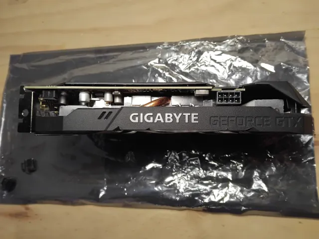 Nvidia Gtx 1660 Oc 6gb Ddr6 Gv-n1660oc-6gd