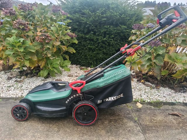 Cortacésped Eléctrico Parkside PRM 1800