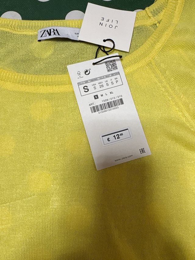 Lote 2 Camisetas Zara y pull bear