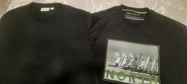 Lote 2 Camisetas Calvin Klein y North Sails