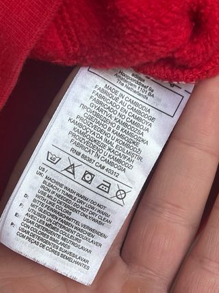 Sudadera Adidas roja con capucha