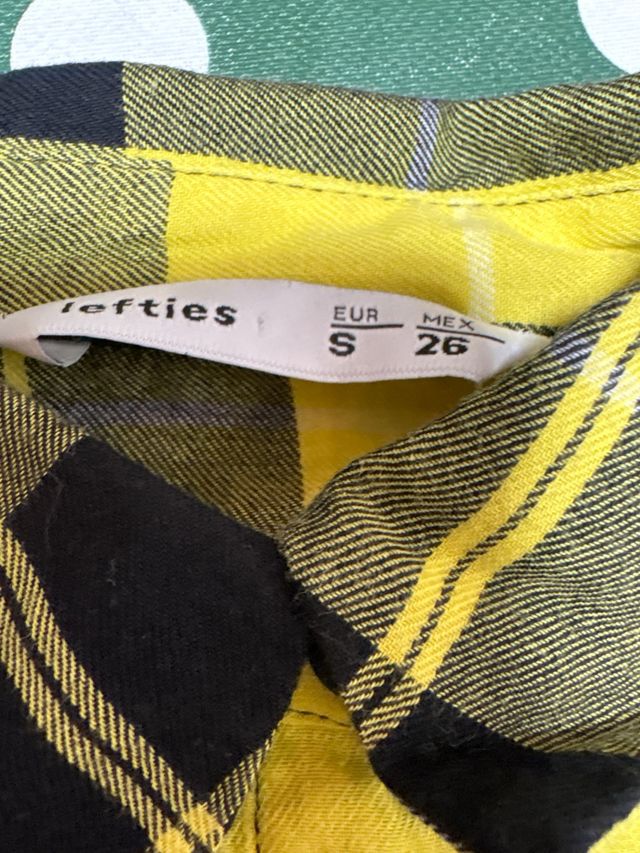 Camisa cuadros amarilla y camiseta boku no hero