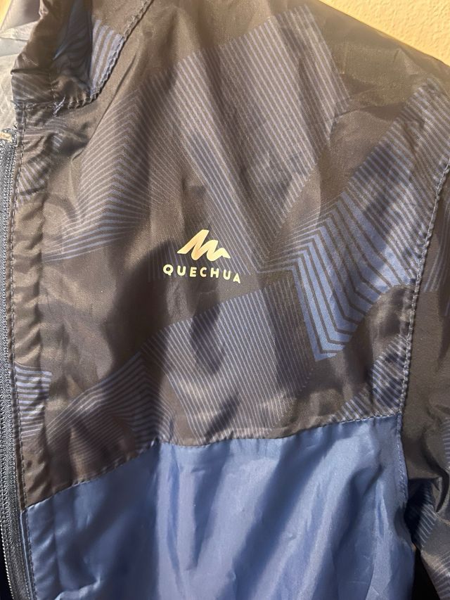 Chubasquero Quechua azul