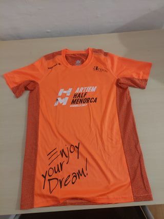 Lote 4 Camisetas Deportivas finisher