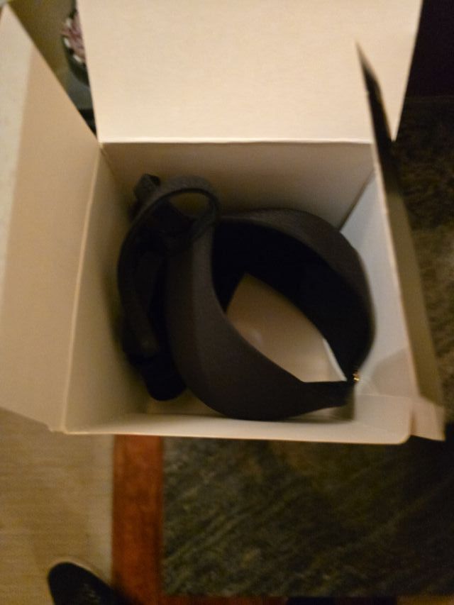 Reggiseno nero con pendente