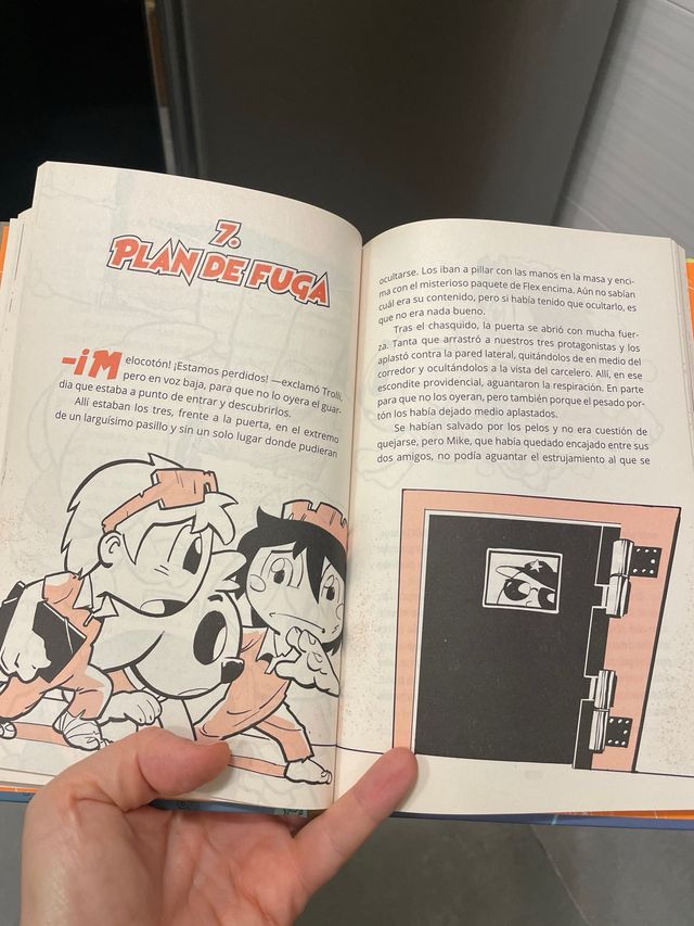 Compas 2. Los Compas escapan de la prisión (nue...