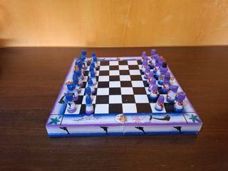 Ajedrez artesanal decorado