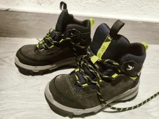 Botas montaña niño Talla 28