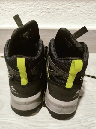 Botas montaña niño Talla 28