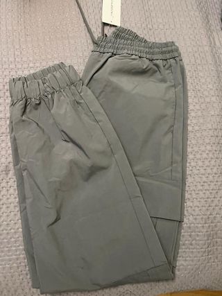 Pantalón Calzedonia Negro Nuevo con Etiquetas. M