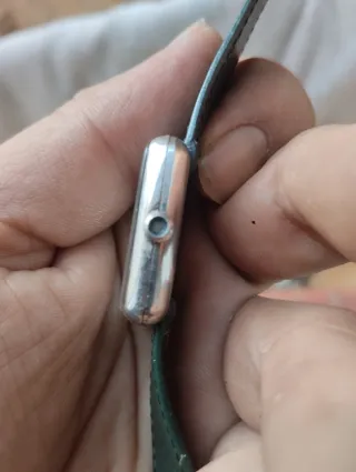 Reloj de pulsera marca Horizon cuadrado