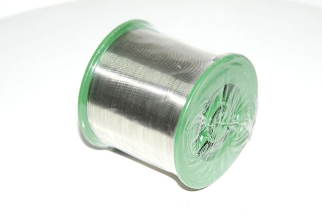 Rollo de estaño para soldar 500g. Diametro 0,6mm