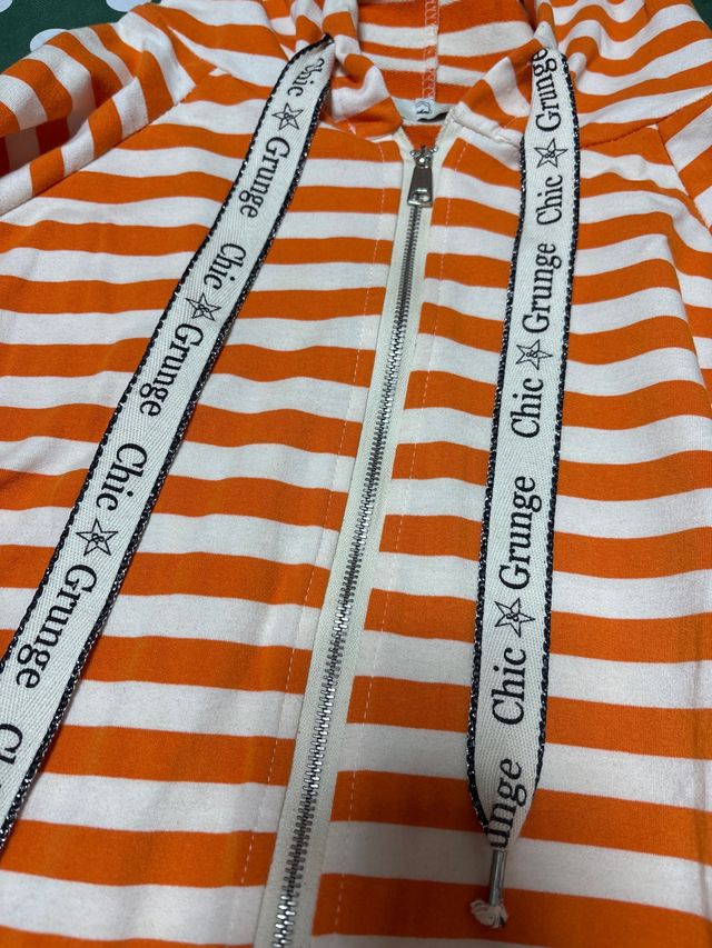 Chaqueta rayas naranja y blanca