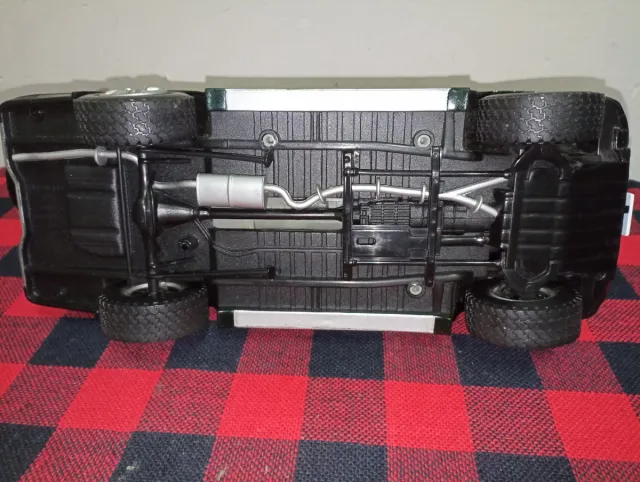 Coche a escala verde