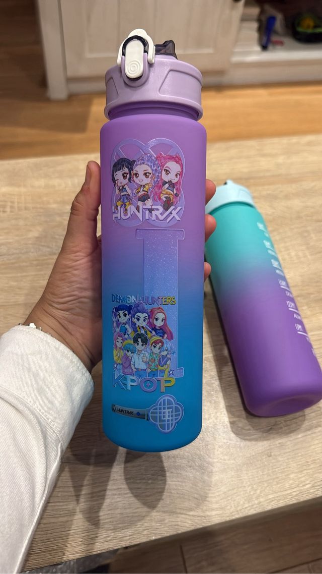 Botellas Huntrix K-POP Demon Hunters