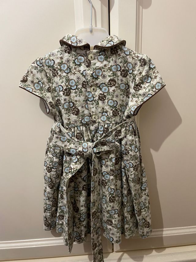 Vestido floral con chaqueta