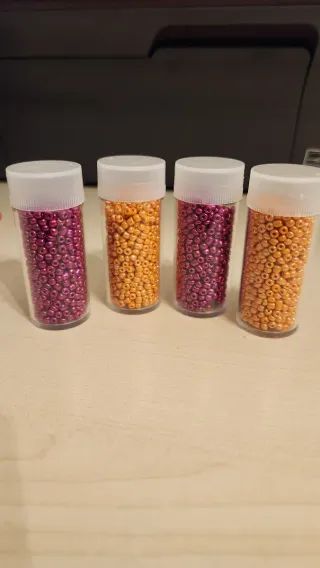 Abalorios para pulseras (naranja y rosa chicle)