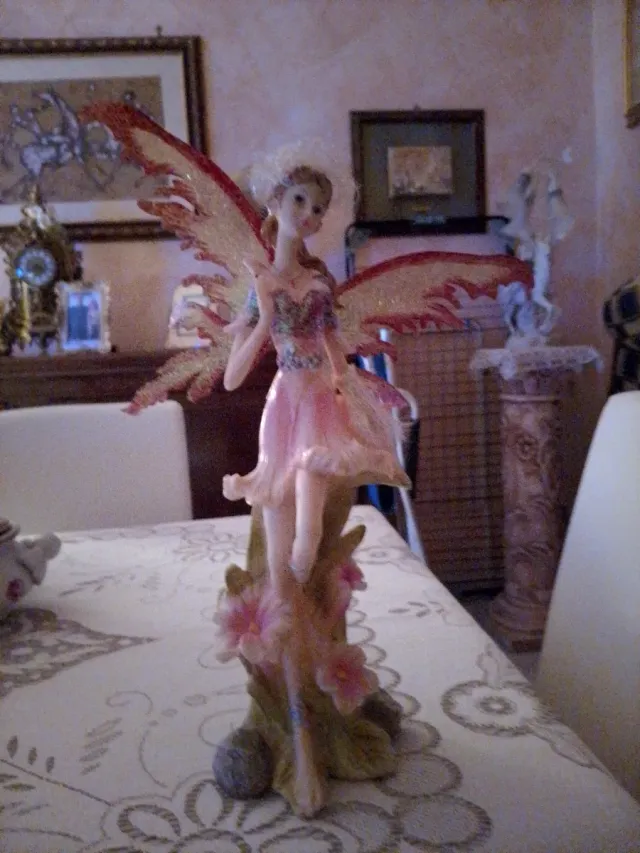 Fatina con ali glitterati