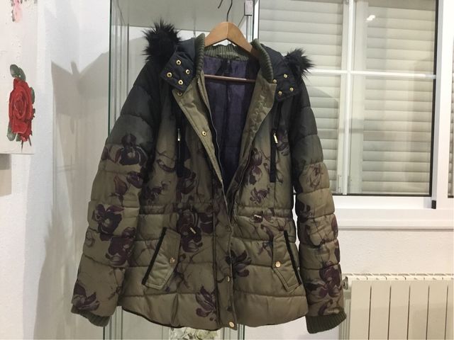 Chaqueta Desigual verde y morada