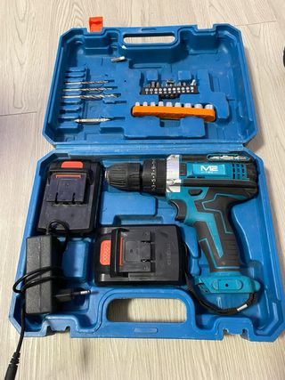 Taladro Atornillador 2 baterías maletin + acce