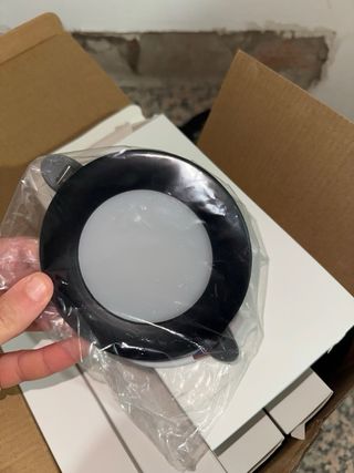 10 Focos LED Negros Redondos