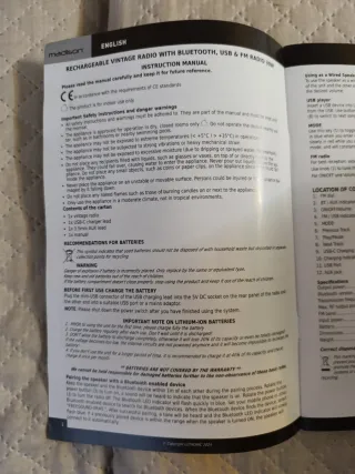 Radio Vintage Madison Verde y Plata