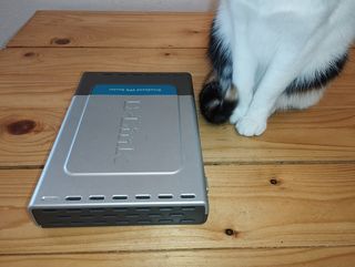 Router D-Link DI-808HV Broadband VPN