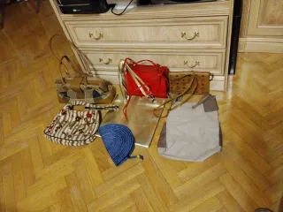 Lote Bolsos Marrón, Rojo, azul, beige y dorado