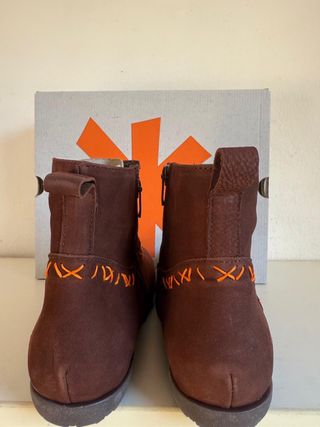 Botines Art Talla 40 Marrones