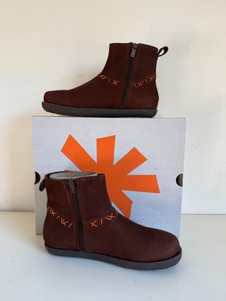 Botines Art Talla 40 Marrones