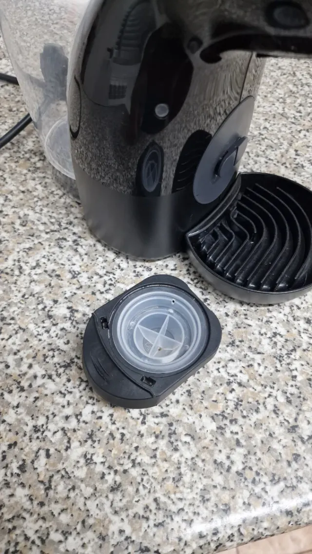 Cafetera Nescafé Dolce Gusto Piccolo XS
