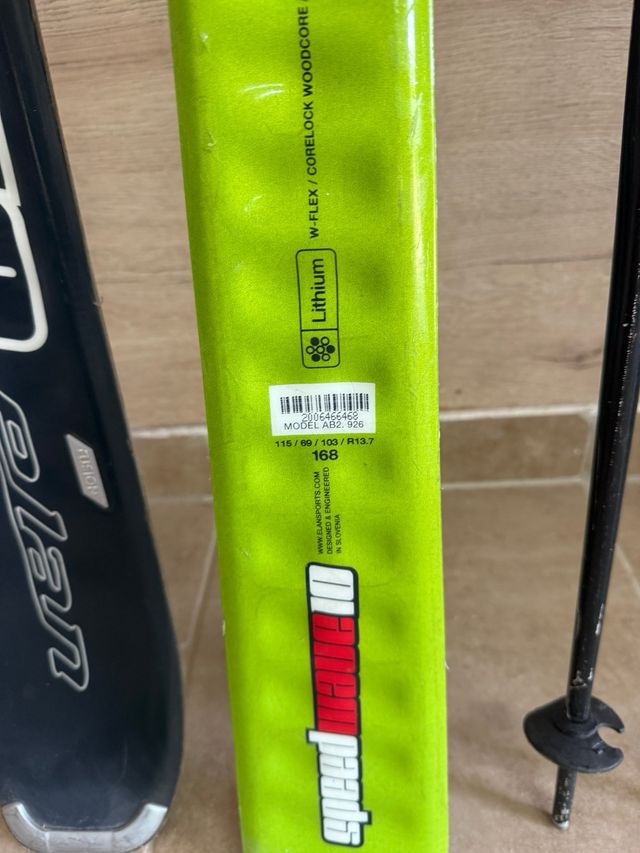 Esquís Elan Speedwave 10 con fijaciones