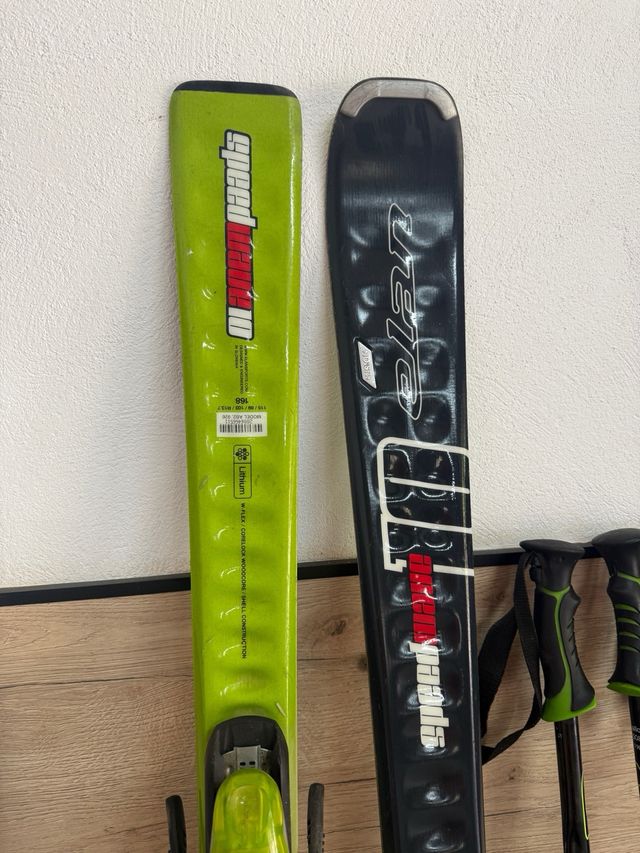 Esquís Elan Speedwave 10 con fijaciones