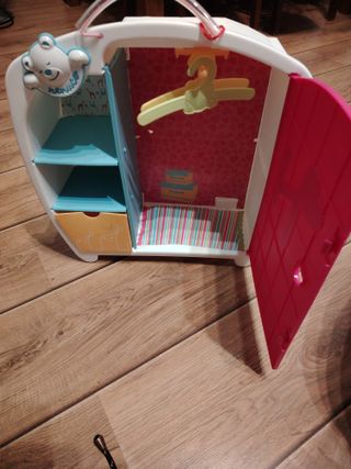 Armario y trona Nenuco