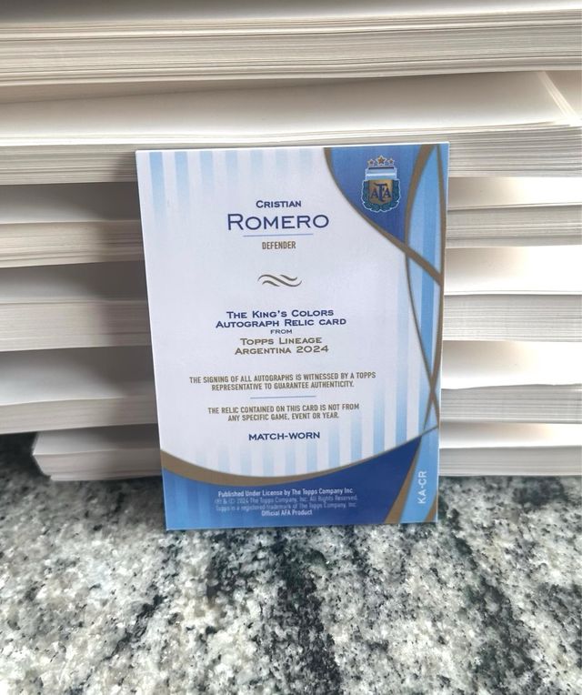 Cristian Romero Auto /15 relic Topps Argentina