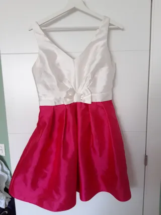 Vestido Fiesta Blanco y Fucsia Talla M