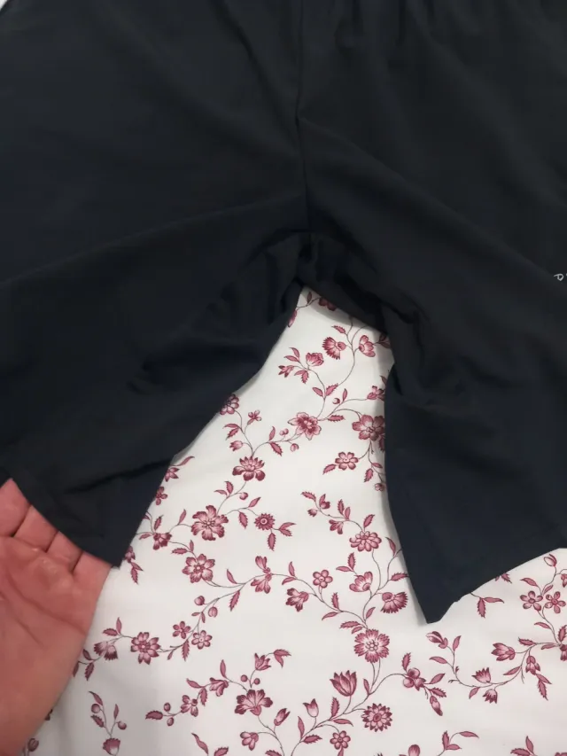 Pantalón corto deportivo DOMYOS negro