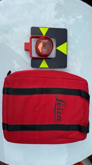 Prisma Topografía Leica