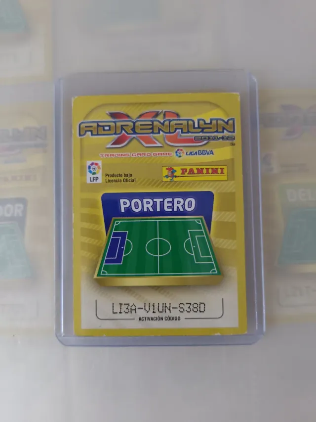 Cromo Toño Porterazo Adrenalyn XL 2011/12