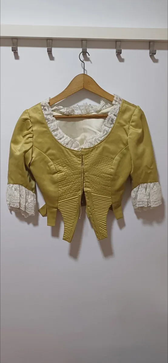 Traje Fallera dorado y falda turquesa