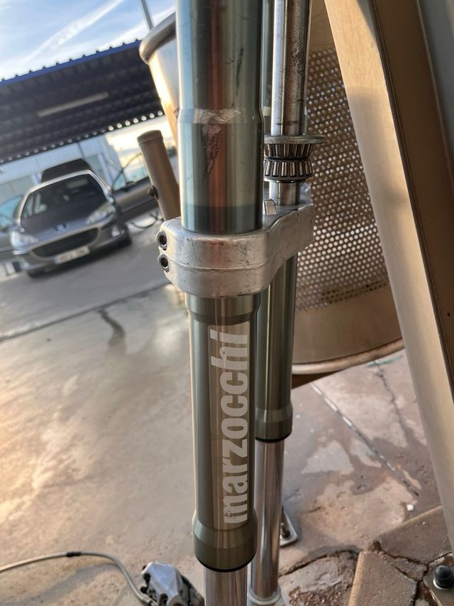 Horquillas Marzocchi Invertidas Delanteras